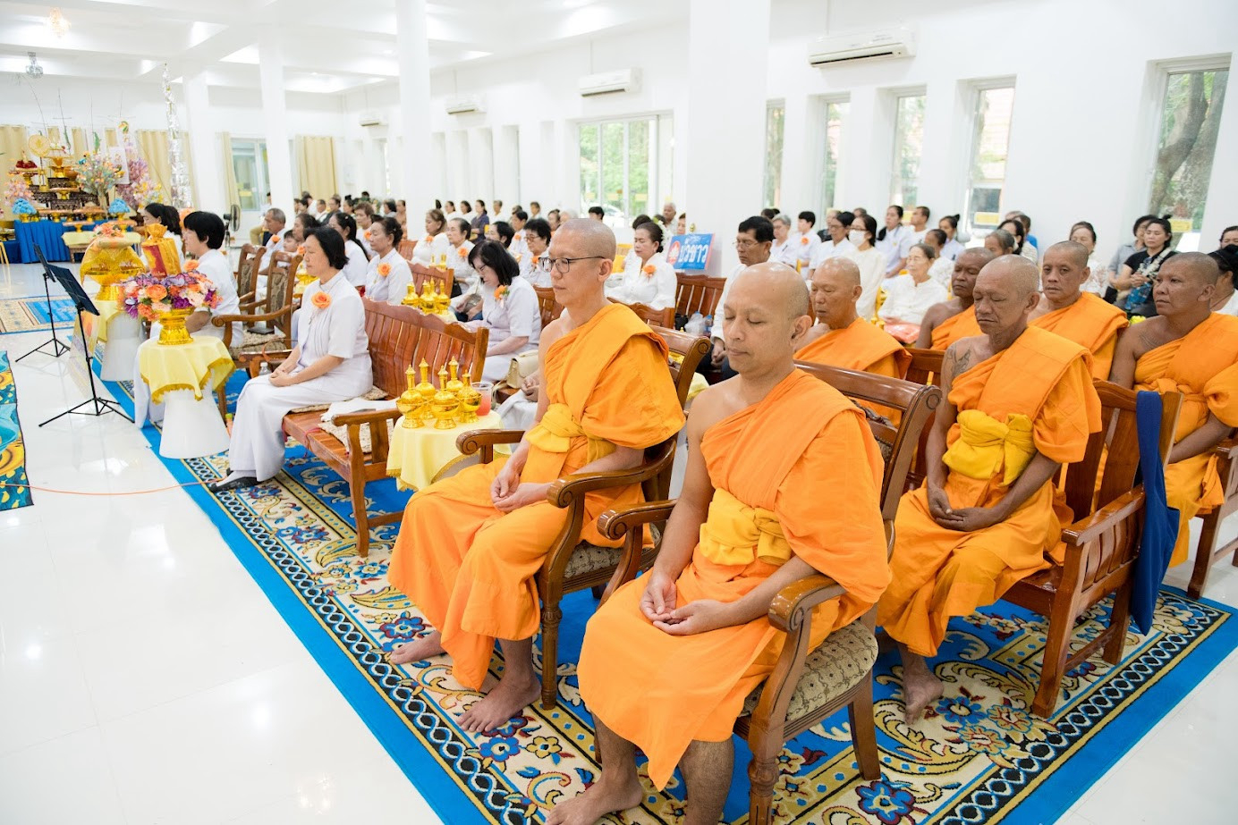 ภาพร่วมพิธีกรรมวัดหัวถนนเหนือ