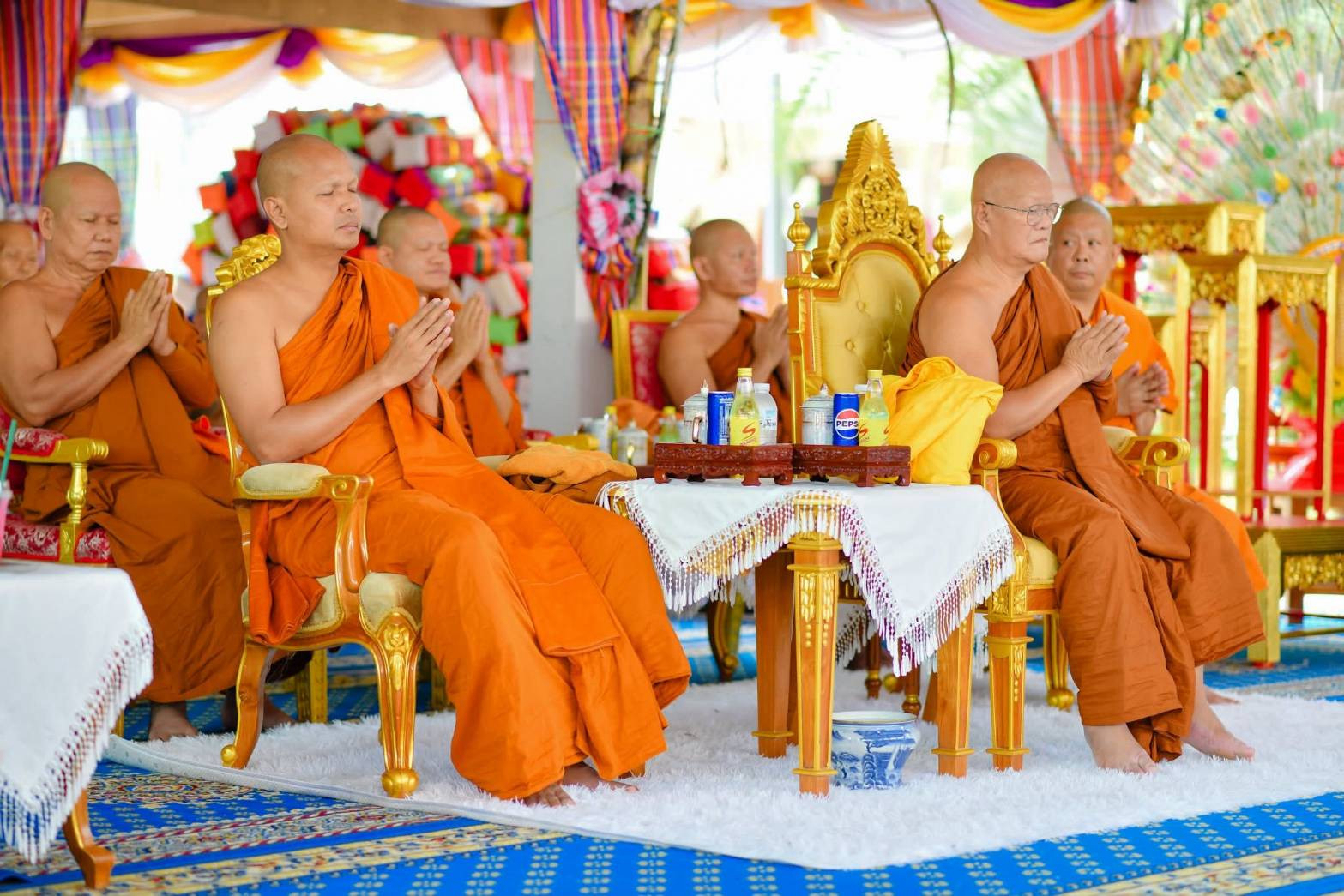 ภาพร่วมพิธีกรรมวัดหนองคูคำ