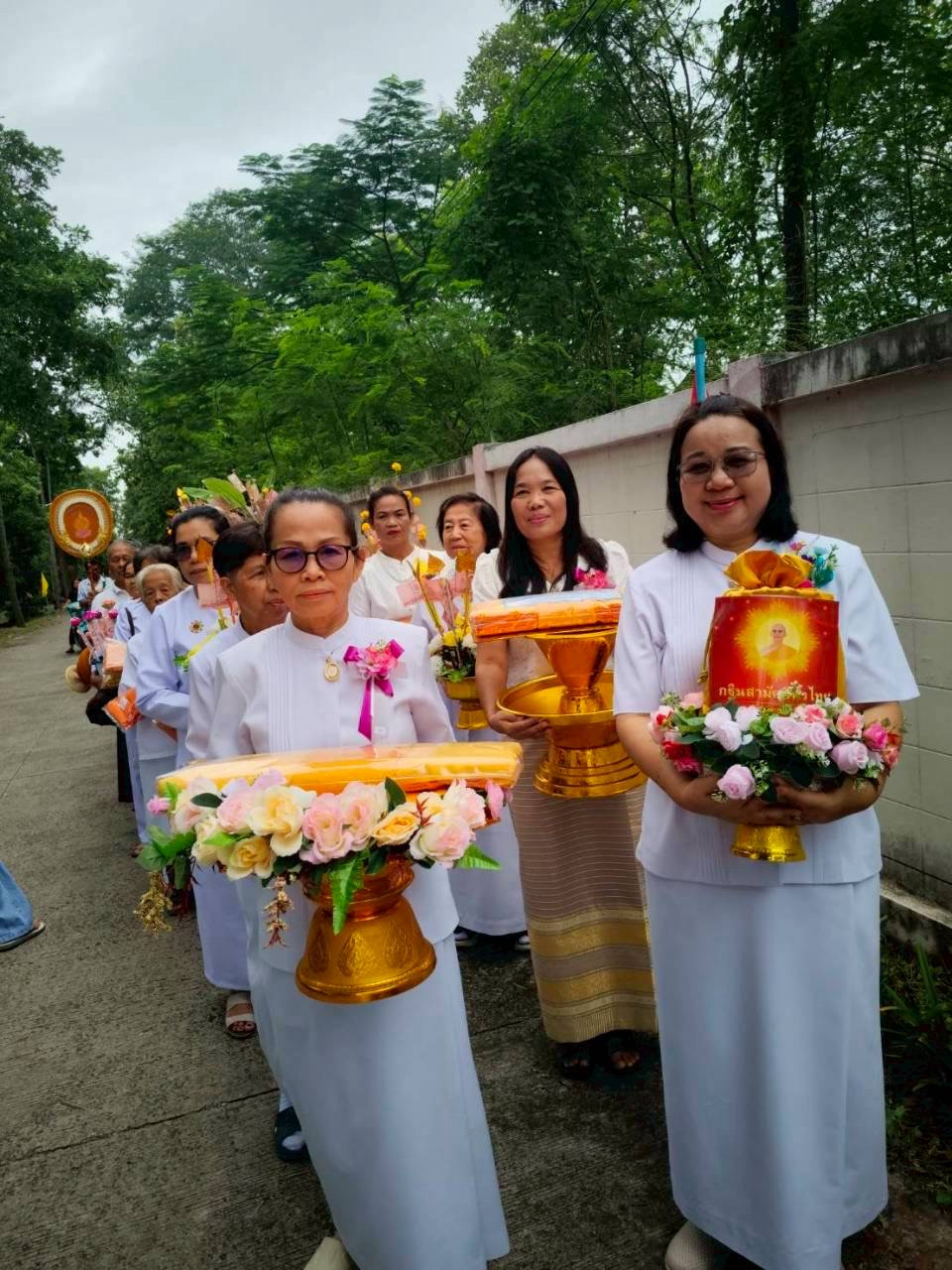 ภาพร่วมขบวนกฐินวัดคีรีสามัคคี
