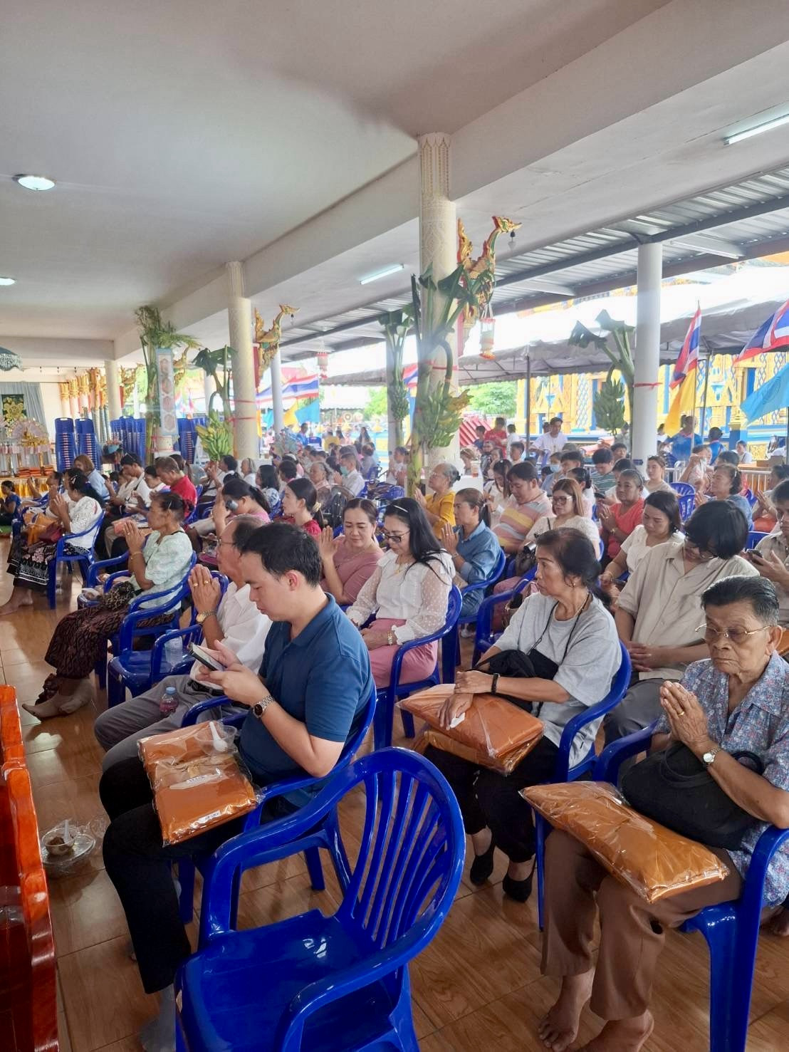 ภาพร่วมพิธีกรรมวัดธรรมจริยา