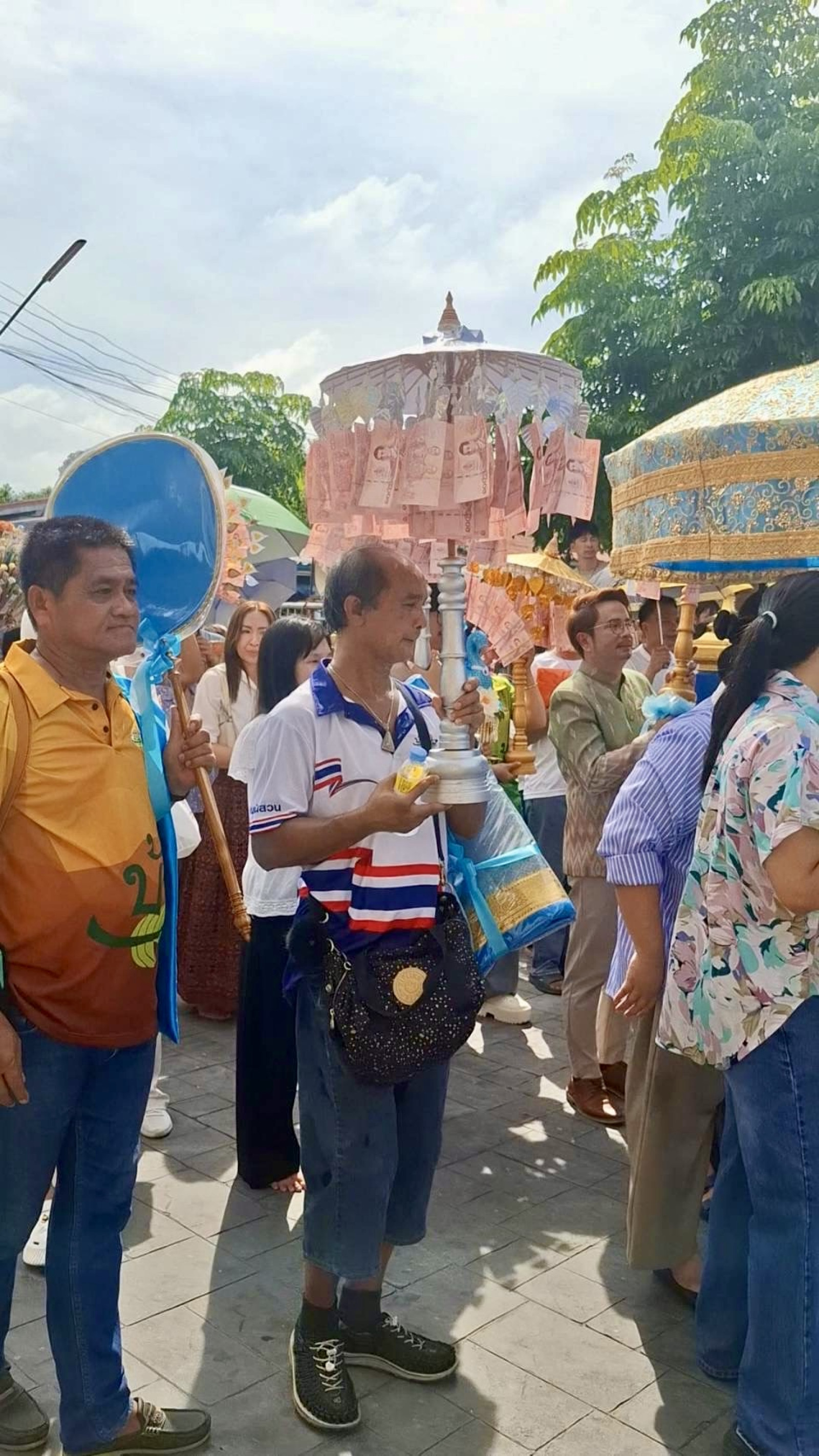 ภาพร่วมพิธีกรรมวัดธรรมจริยา