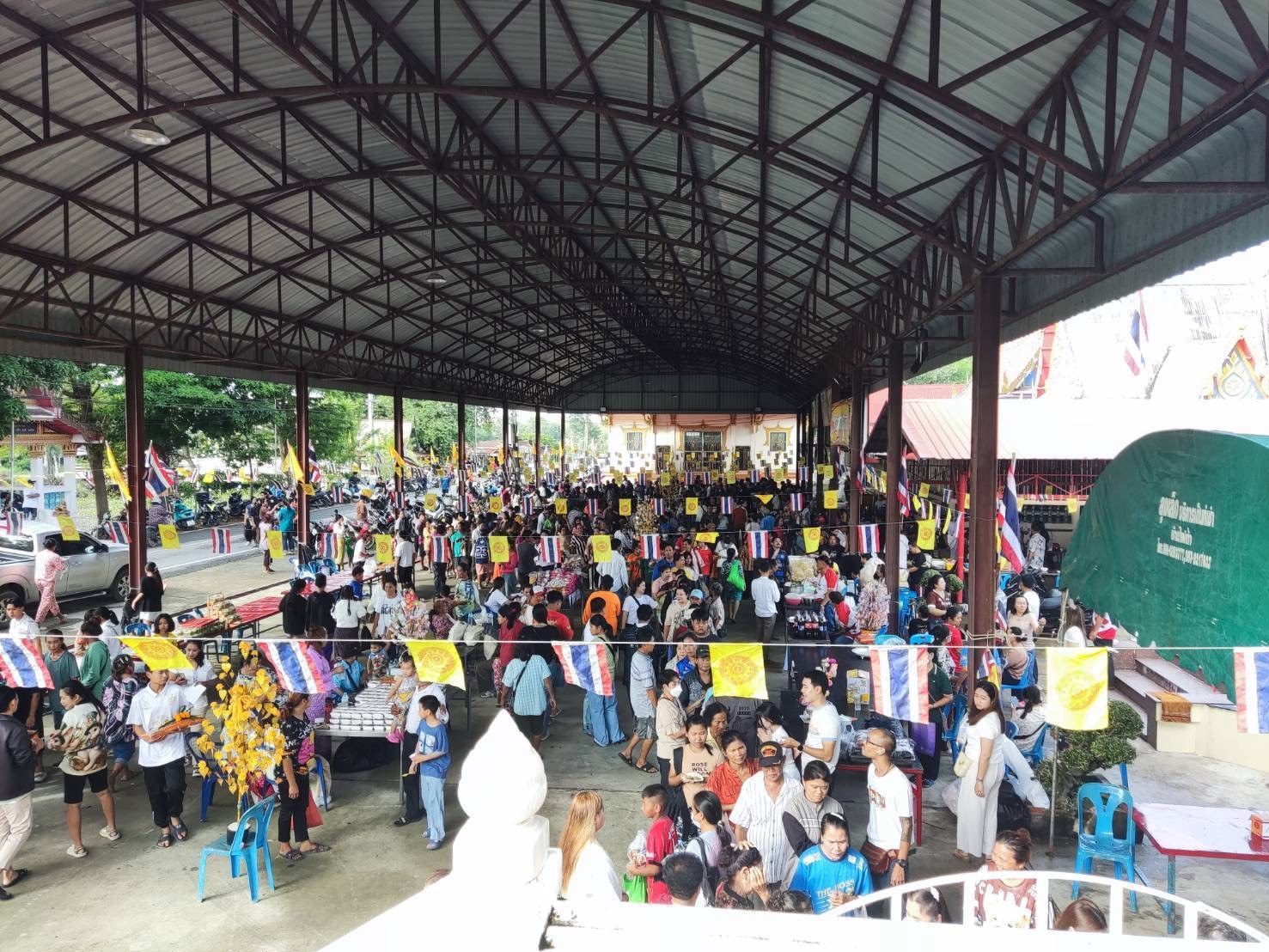 ภาพร่วมพิธีกรรมวัดวงษ์สวรรค์