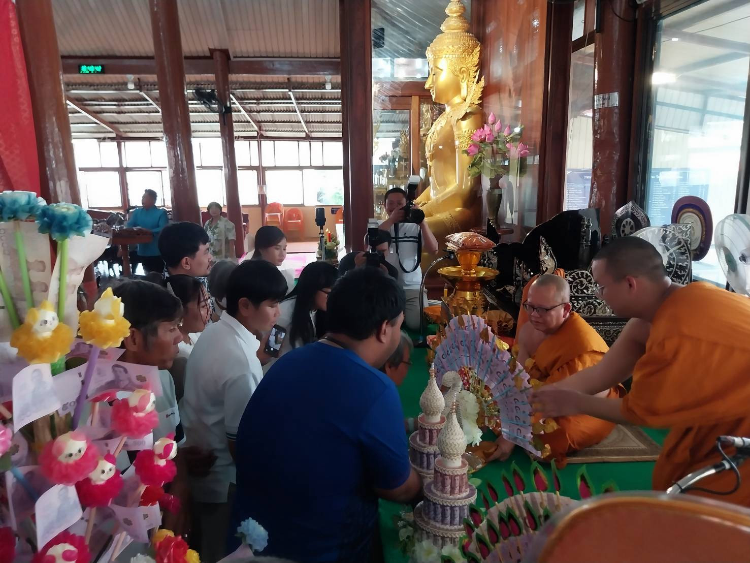 ภาพร่วมพิธีกรรมวัดยาง