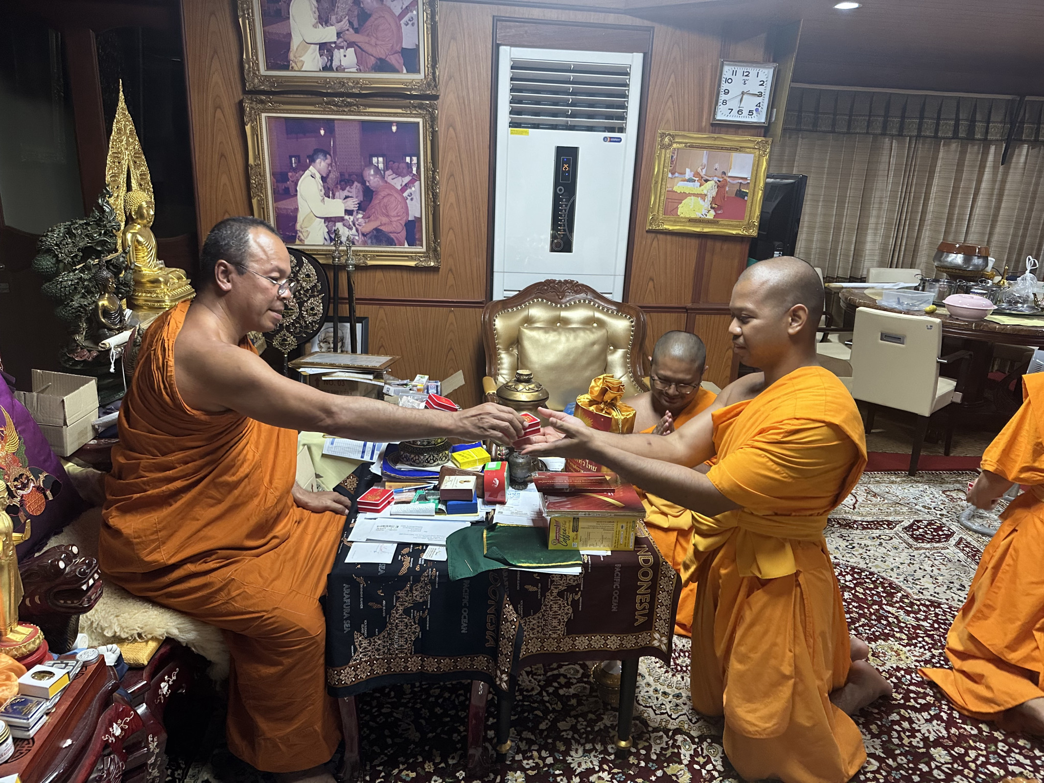 ภาพร่วมพิธีกรรมวัดพระมหาธาตุวรมหาวิหาร