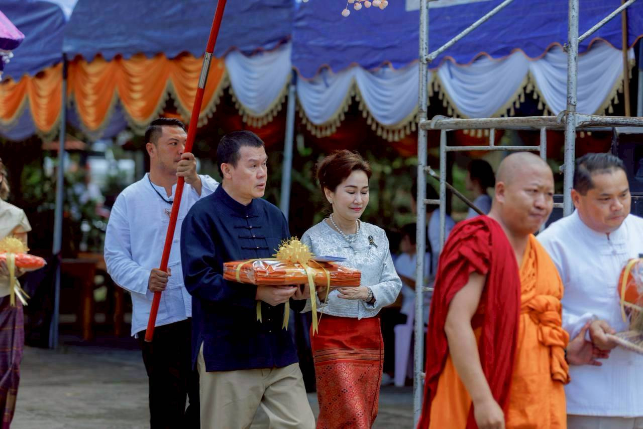 ภาพร่วมขบวนกฐินวัดศรีวังมูล