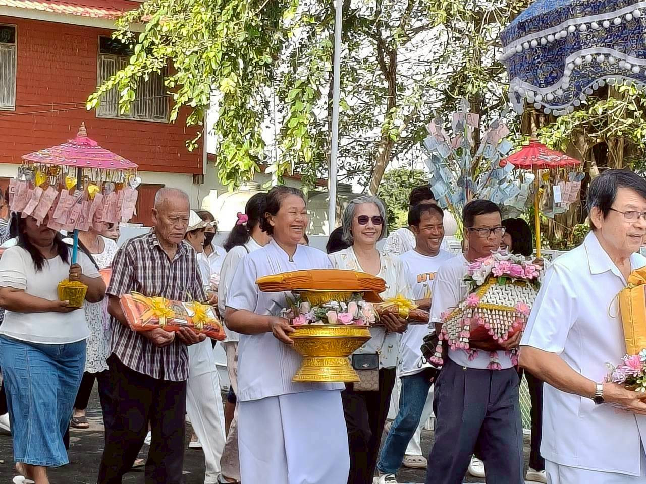 ภาพร่วมพิธีกรรมวัดวังสำโรง