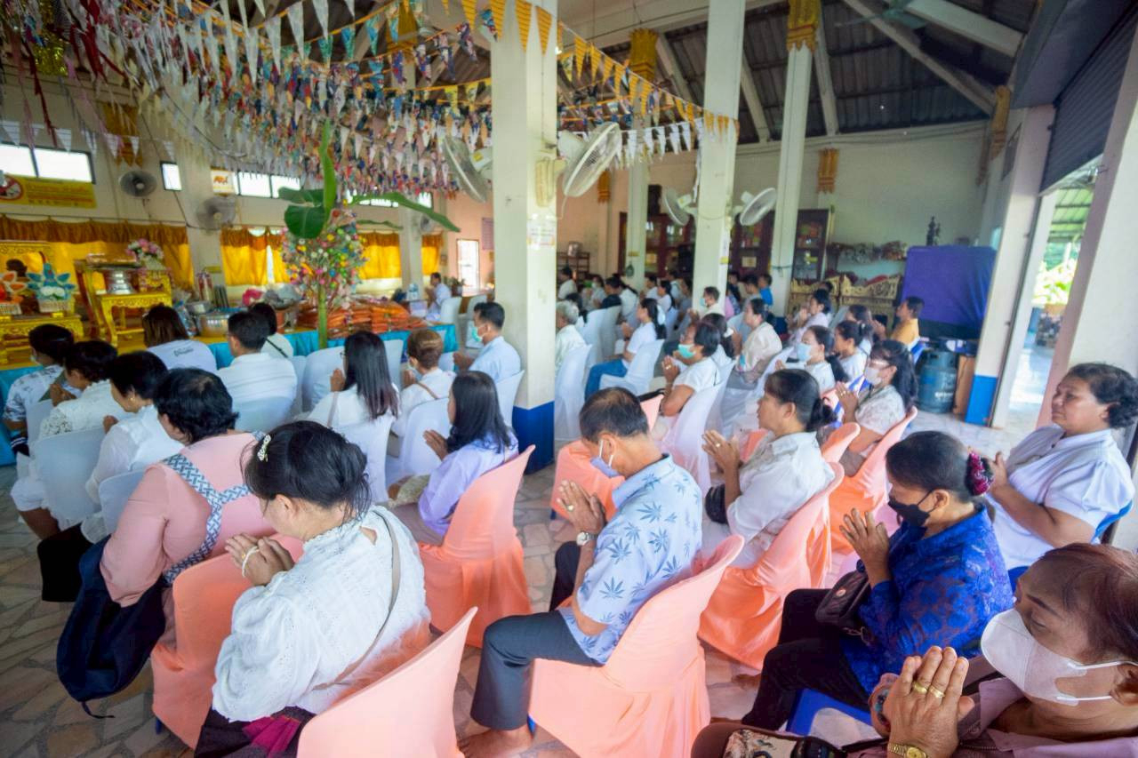 ภาพร่วมพิธีกรรมวัดวังสำโรง