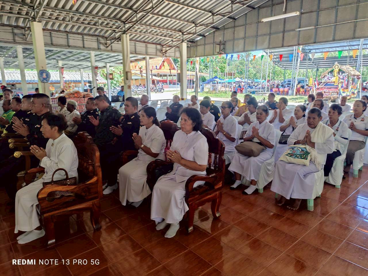 ภาพร่วมพิธีกรรมวัดป่าจงเจริญ