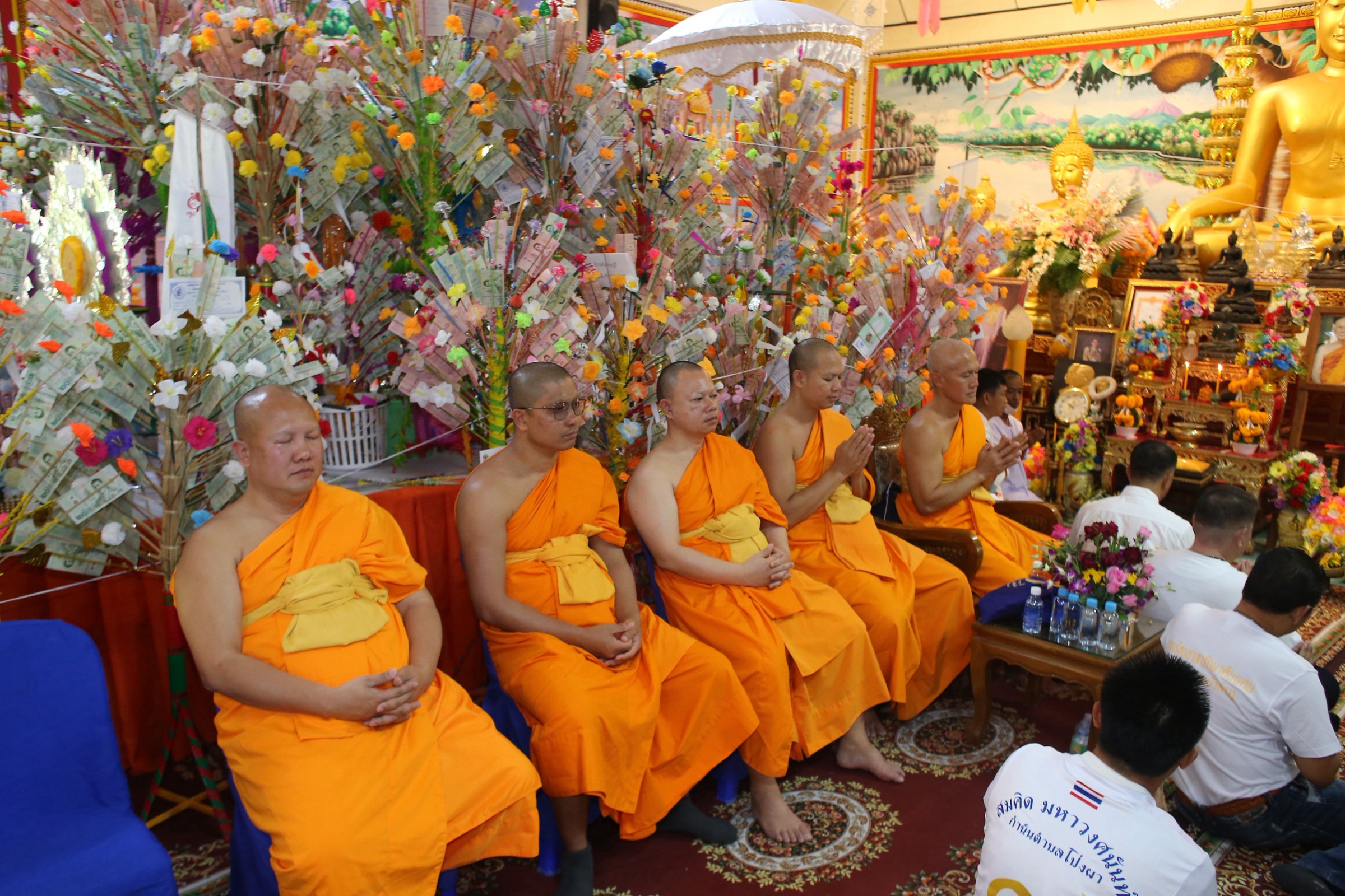 ภาพร่วมพิธีกรรมวัดถ้ำปุ่มถ้ำปลา