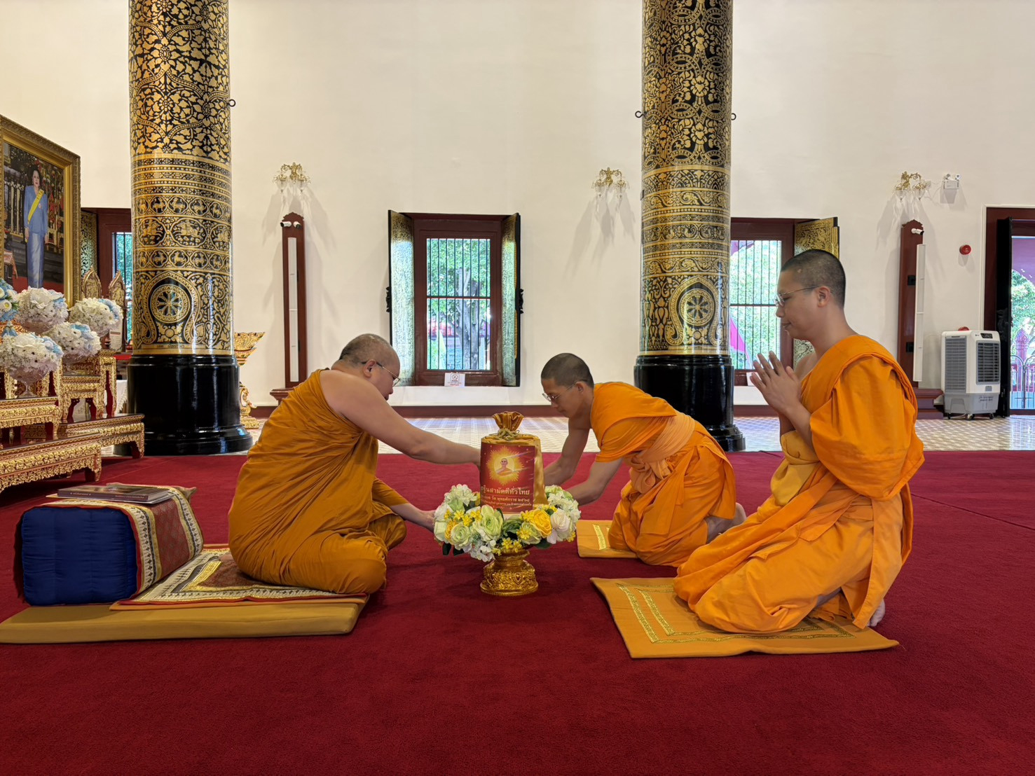 ภาพกล่าวคำถวายกฐินวัดเจดีย์หลวง