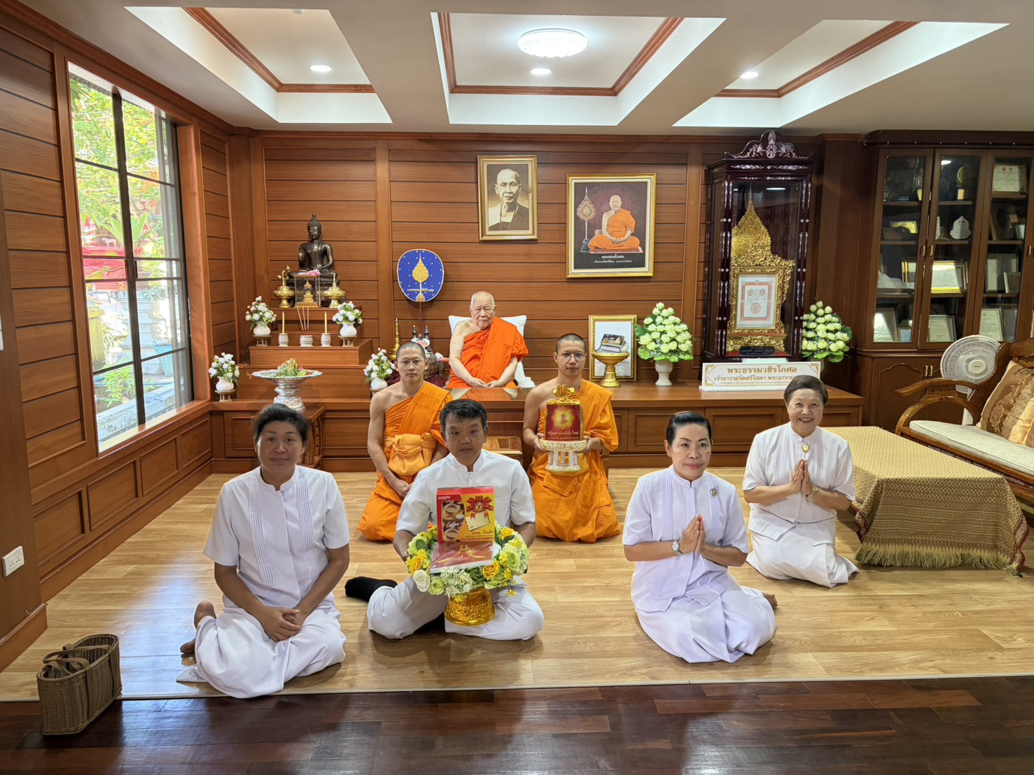 ภาพร่วมพิธีกรรมวัดศรีโศดา