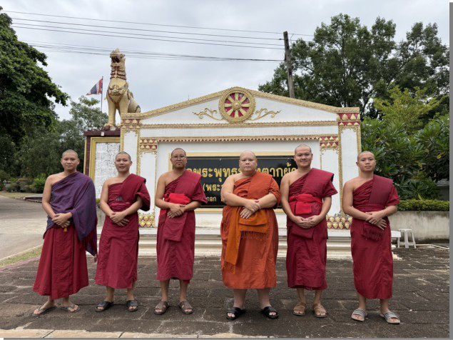 วัดพระพุทธบาทตากผ้า