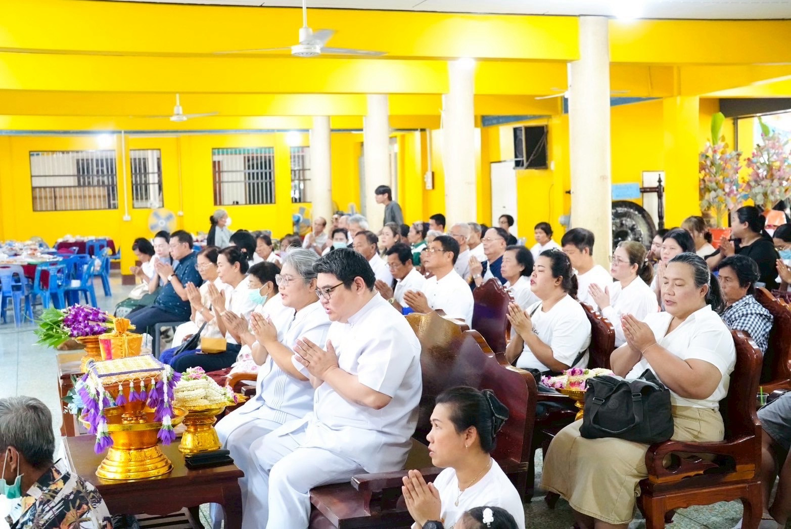 ภาพร่วมพิธีกรรมวัดหลวงประชาบูรณะ