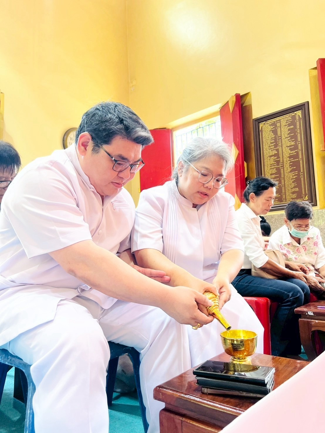 ภาพร่วมพิธีกรรมวัดหลวงประชาบูรณะ