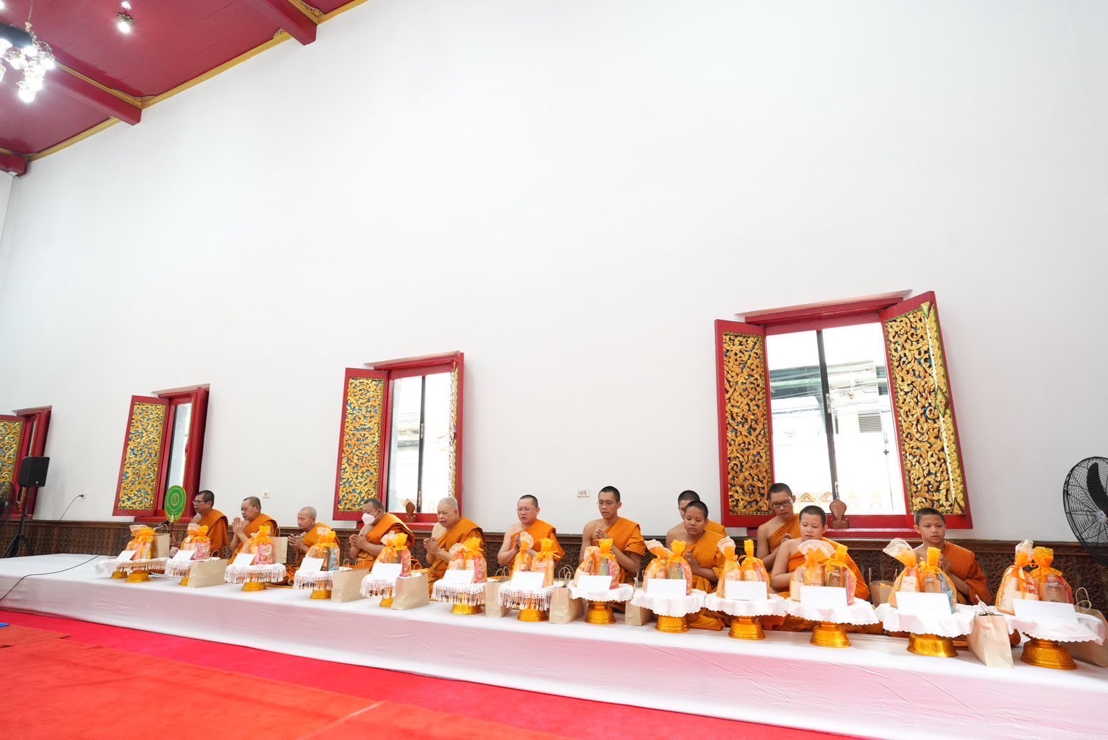 ภาพร่วมพิธีกรรมวัดม่วงแค