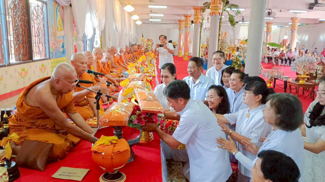 ภาพร่วมพิธีกรรมวัดราษฎร์บูรณะ