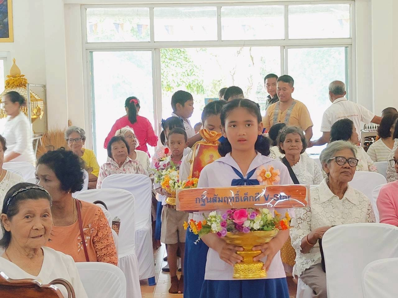 ภาพร่วมพิธีกรรมวัดเขาแก้ว