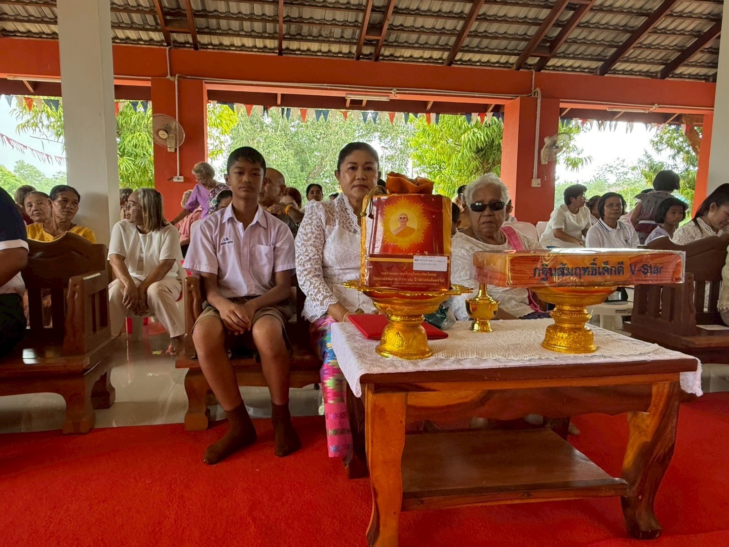 ภาพร่วมพิธีกรรมวัดบ้านไร่