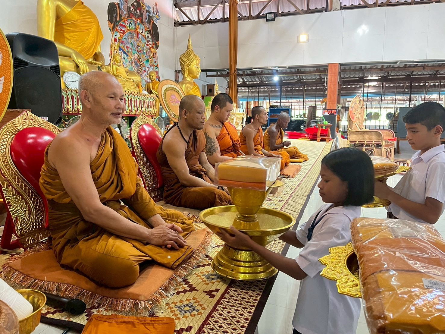 ภาพร่วมพิธีกรรมสำนักสงฆ์วิมุติวนาศรม บ้านเหนือ