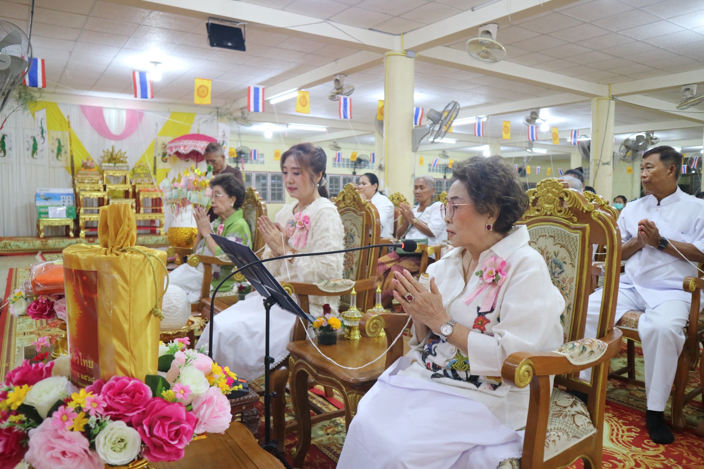 ภาพกล่าวคำถวายกฐินวัดฆะมัง