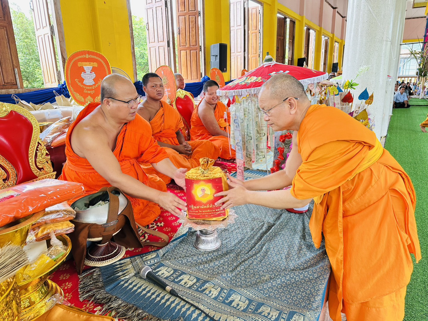 ภาพกล่าวคำถวายกฐินวัดขะยูง