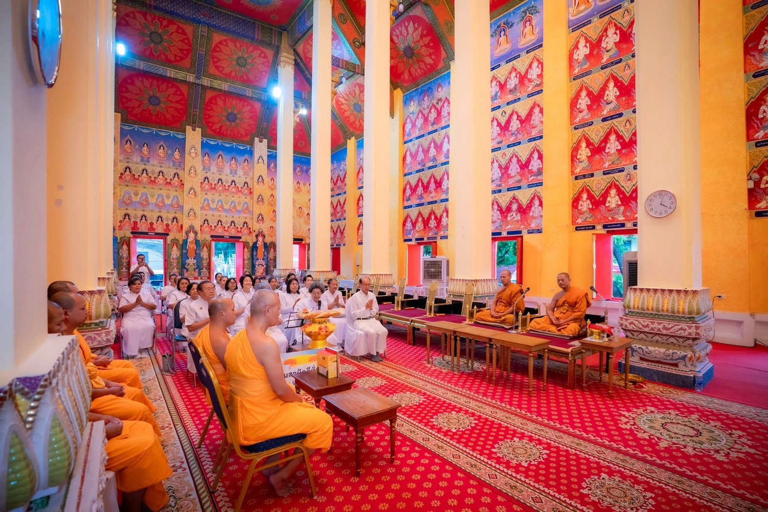 ภาพร่วมขบวนกฐินวัดพระนารายณ์มหาราช