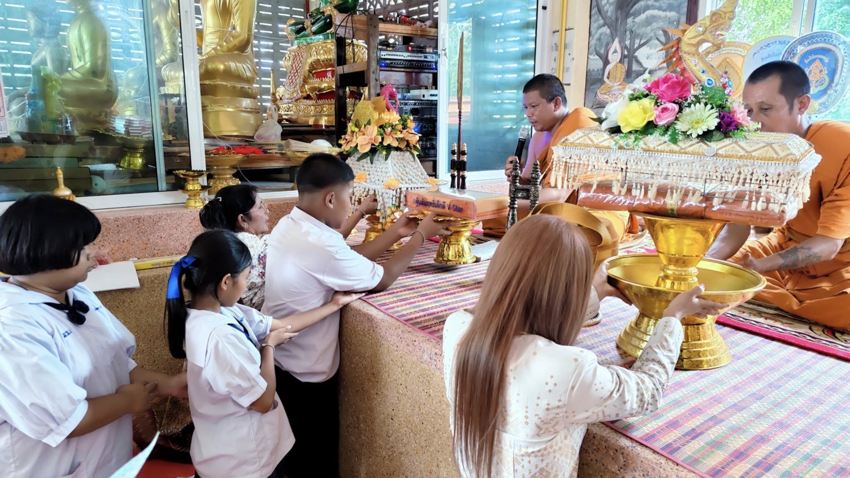 ภาพร่วมพิธีกรรมวัดหนองสะแกสามัคคีธรรม