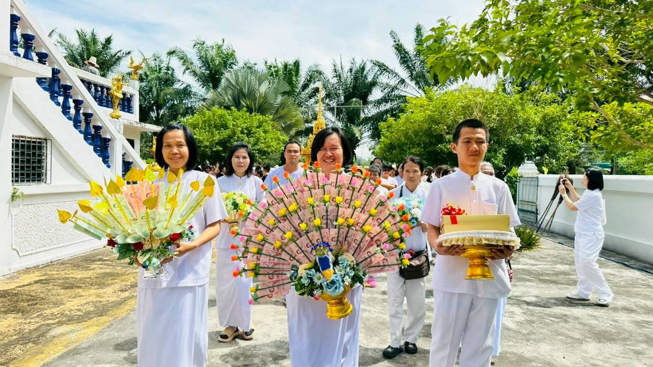 ภาพร่วมพิธีกรรมวัดอมพนมวนาราม