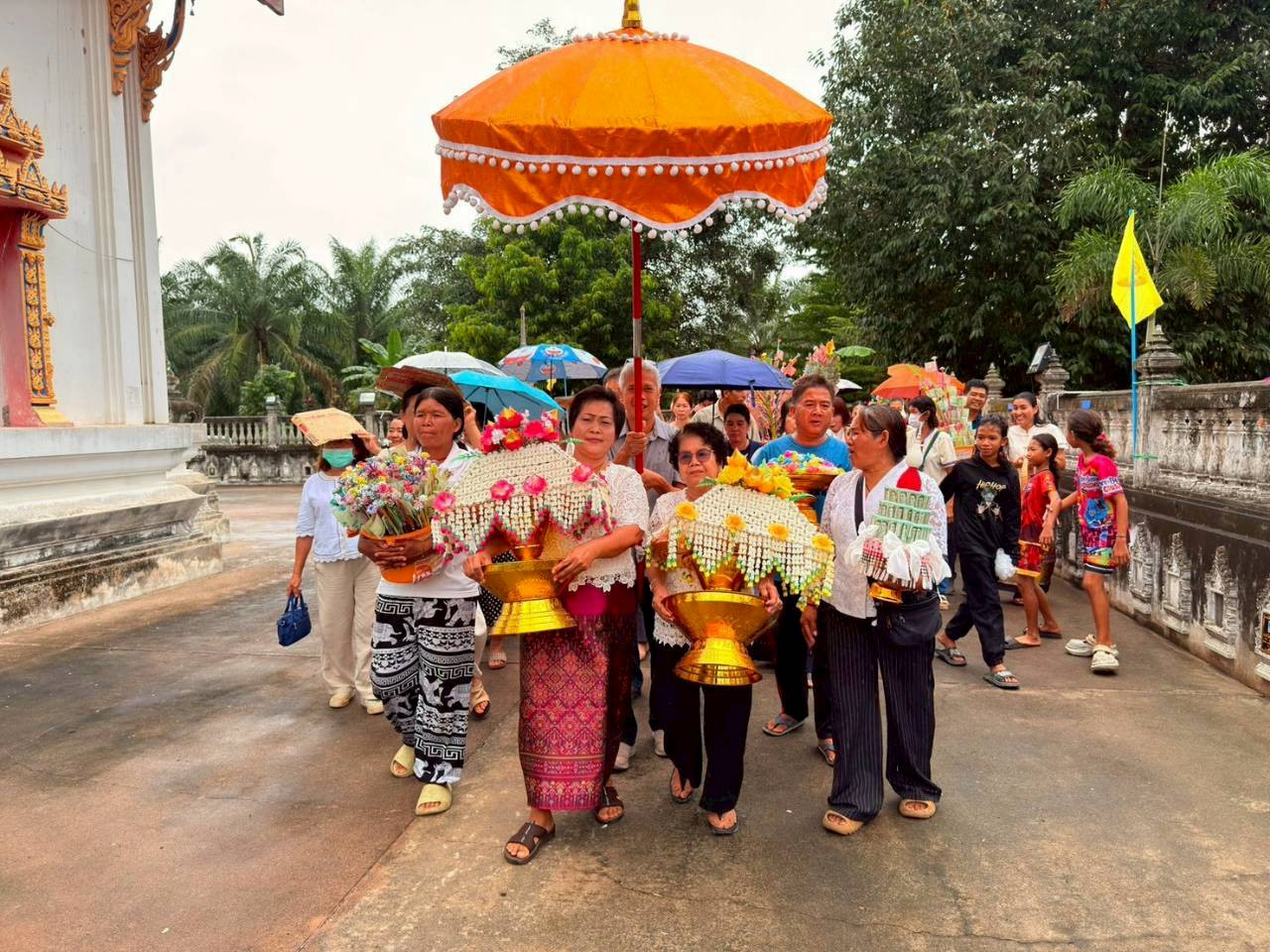 ภาพร่วมพิธีกรรมวัดห้วยมะระ