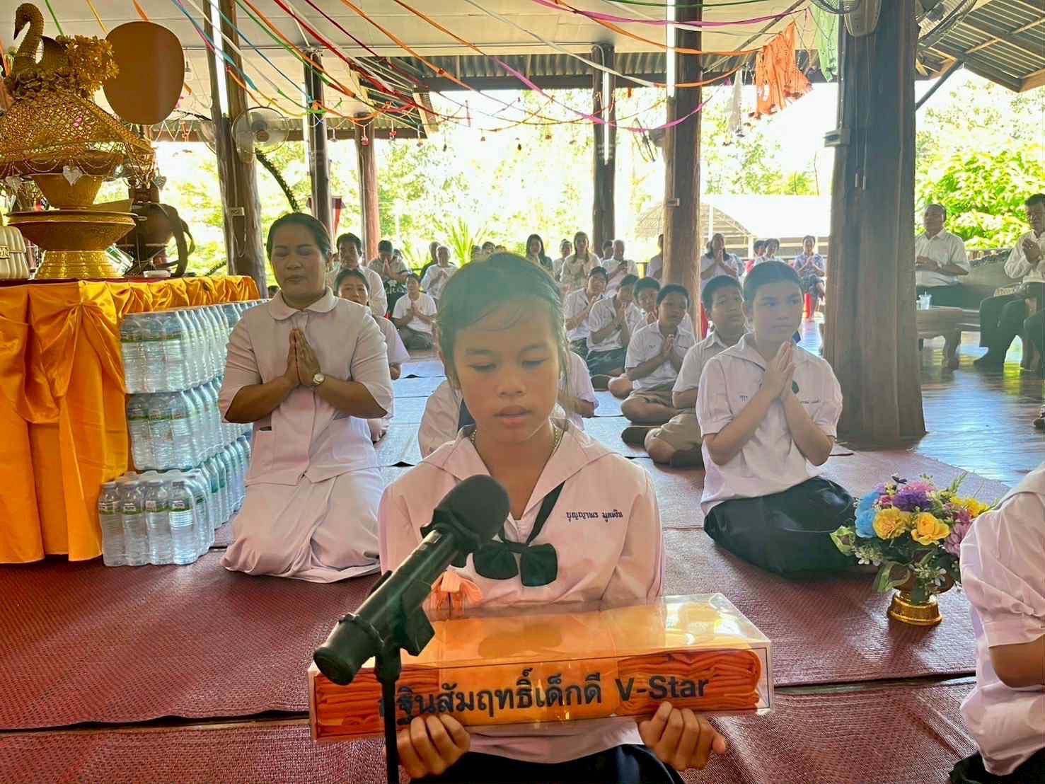 ภาพกล่าวคำถวายกฐินวัดผาเต่าบำรุง