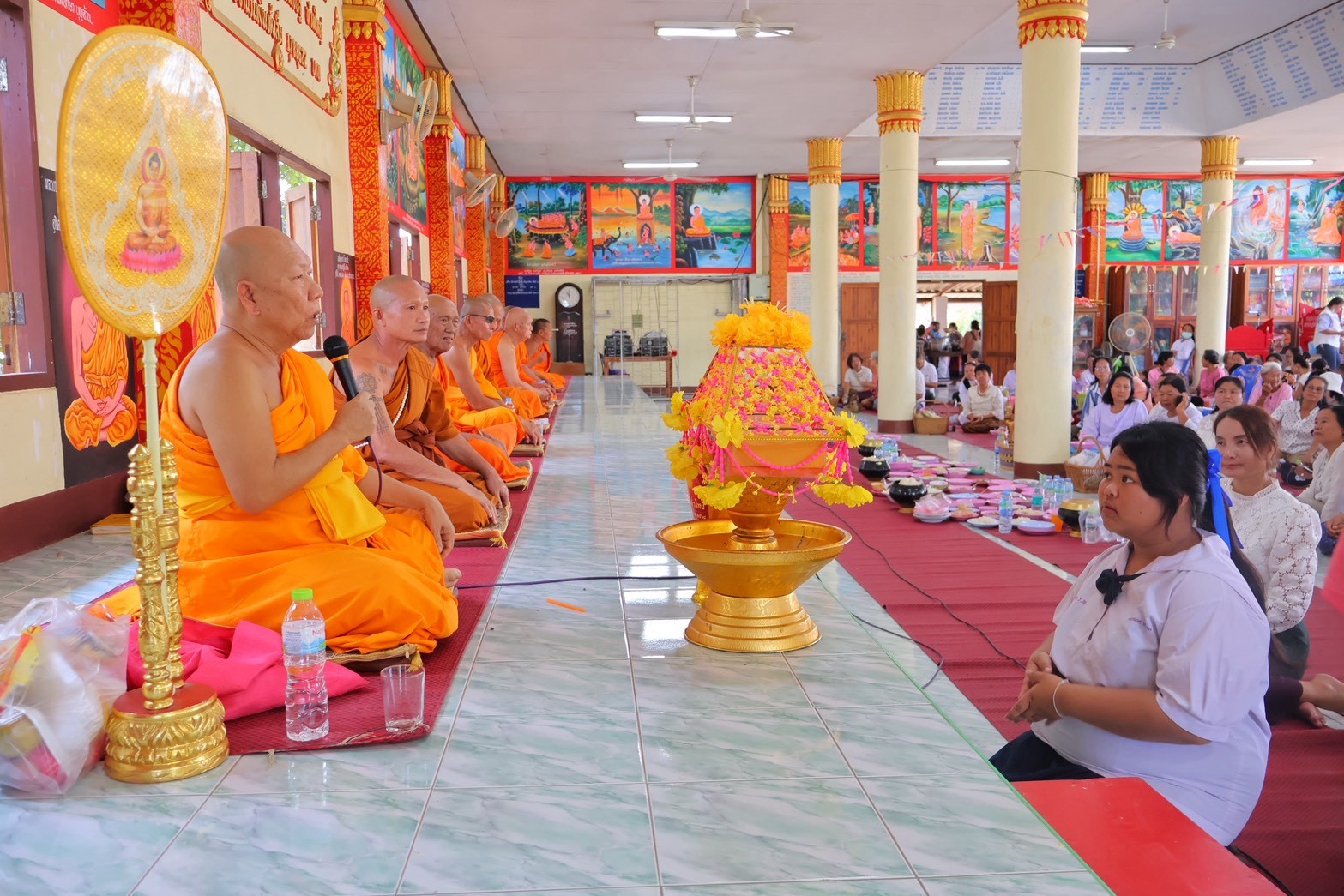 ภาพร่วมพิธีกรรมวัดเสกษนาราม