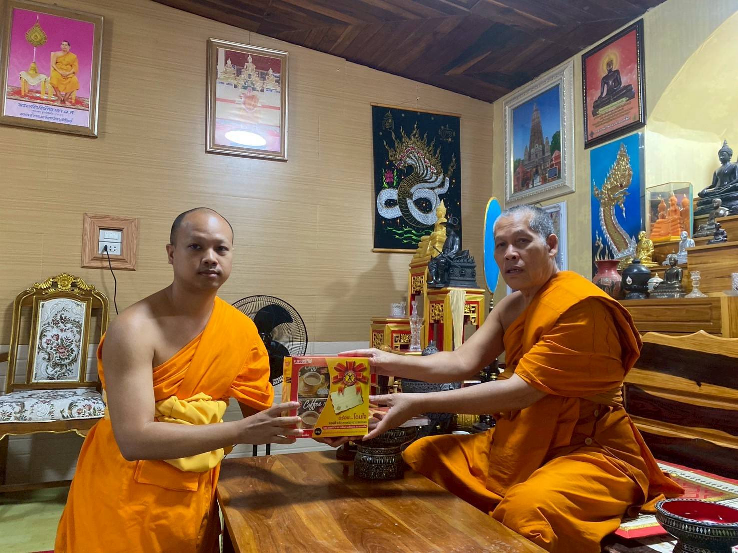 ภาพร่วมพิธีกรรมวัดโพธิ์ย่อย