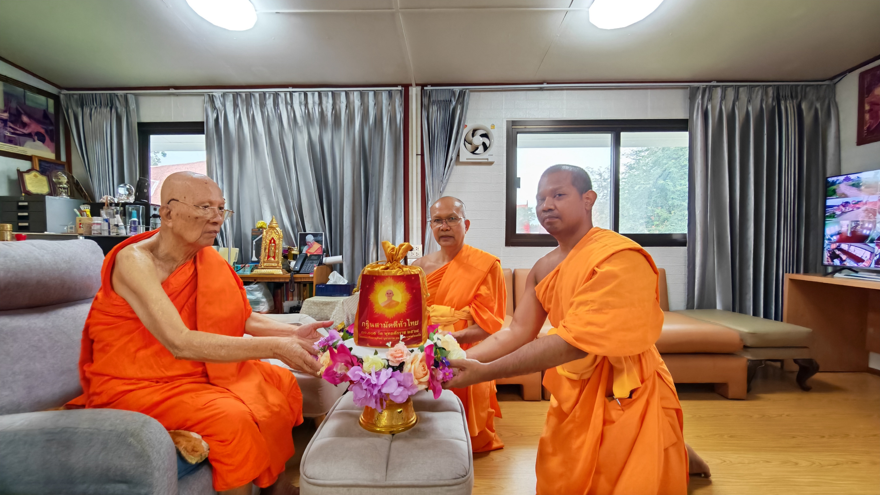 ภาพร่วมพิธีกรรมวัดเขาโบสถ์