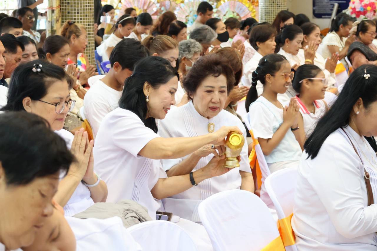 ภาพร่วมพิธีกรรมวัดยางใหญ่
