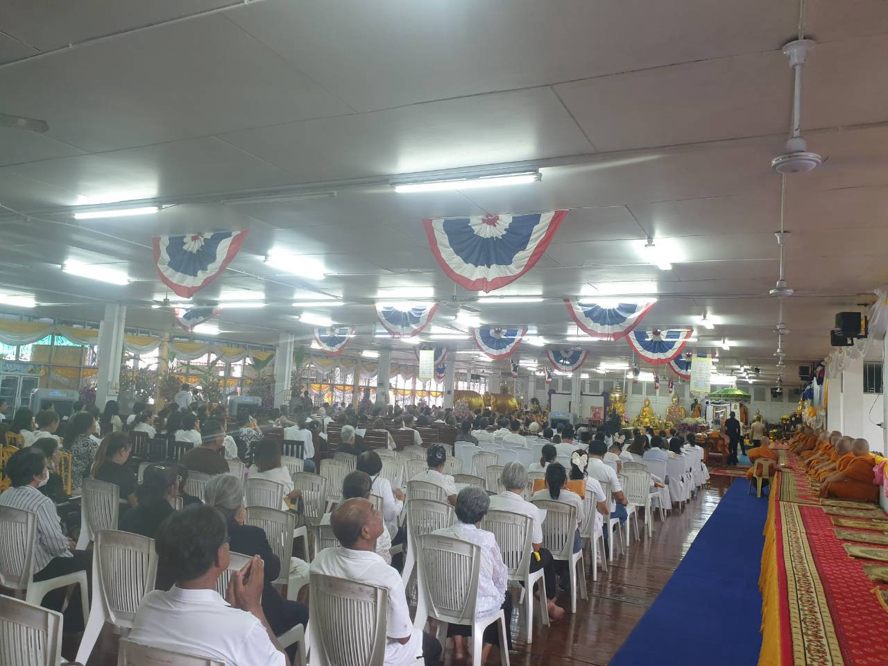 ภาพร่วมพิธีกรรมวัดจิตตภาวัน