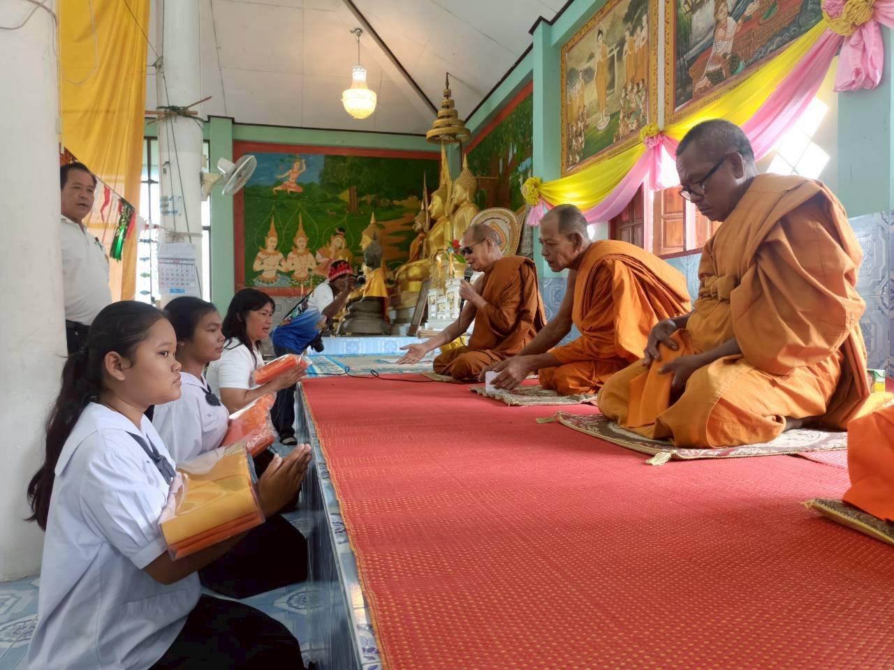 ภาพร่วมพิธีกรรมวัดบึงทับจั่น