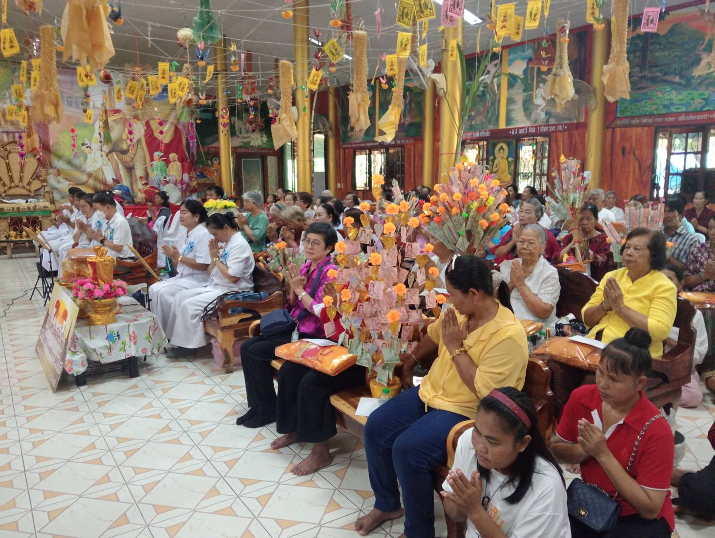 ภาพร่วมพิธีกรรมที่พักสงฆ์มิตรภาพ