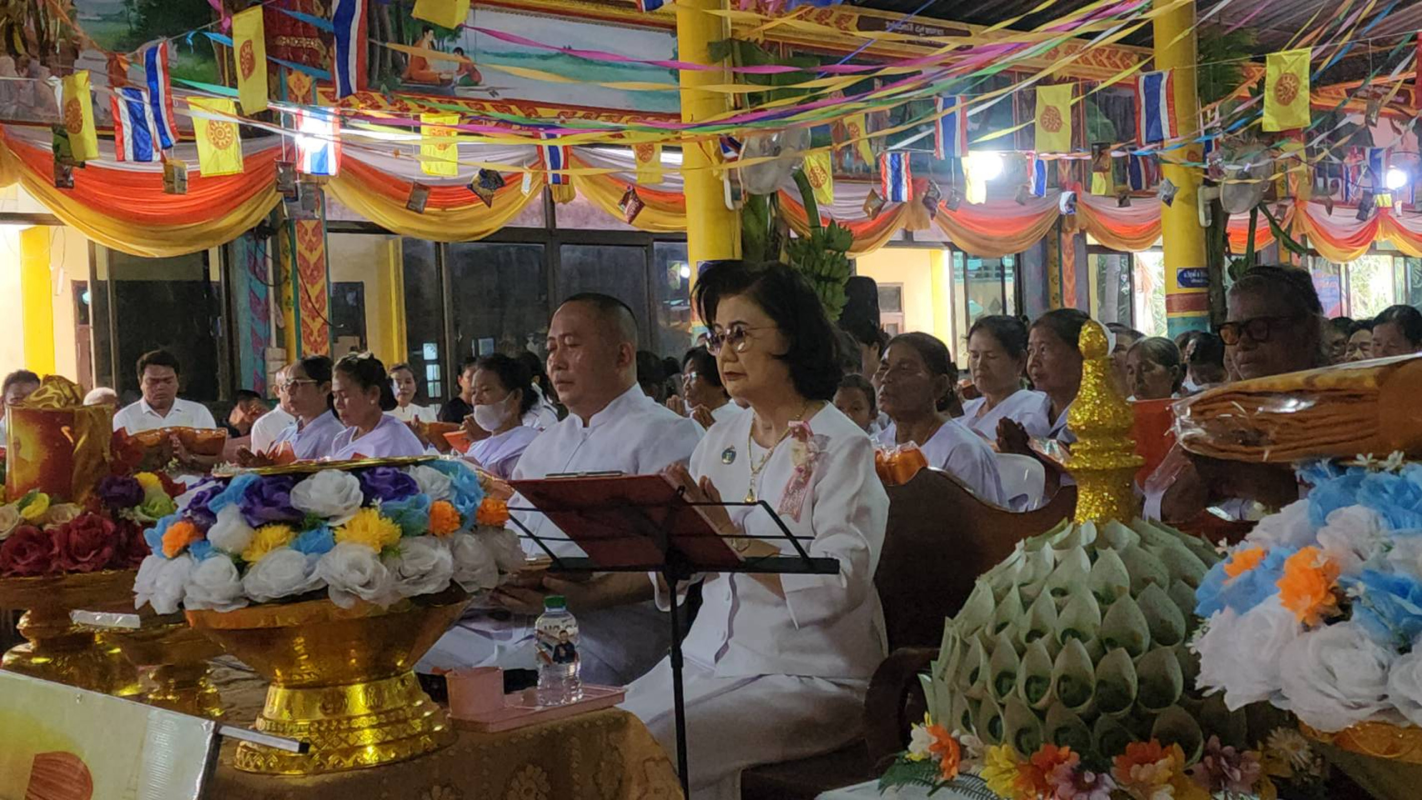 ภาพร่วมพิธีกรรมวัดระโยงใหญ่