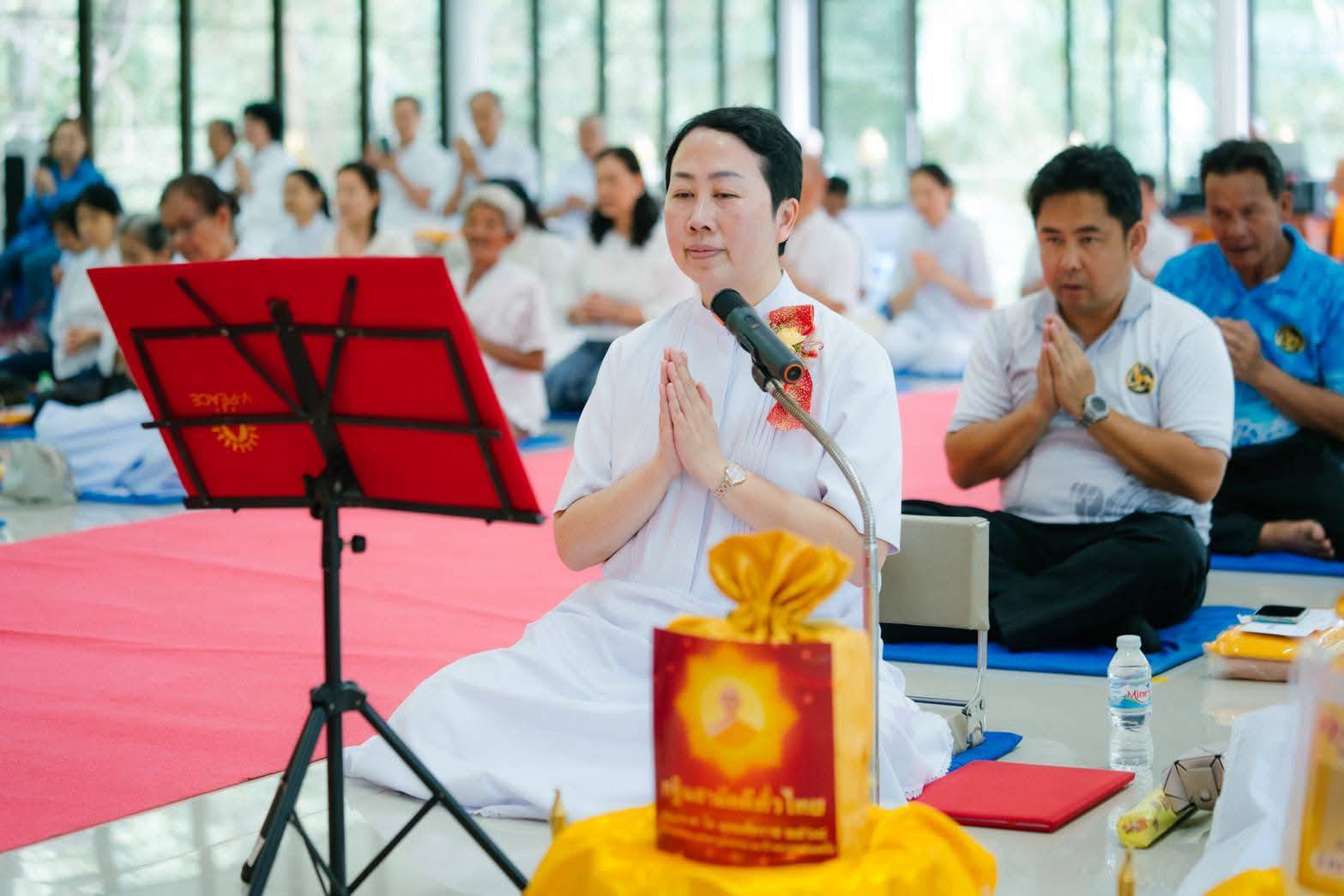 ภาพกล่าวคำถวายกฐินวัดป่าโนนสะอาด