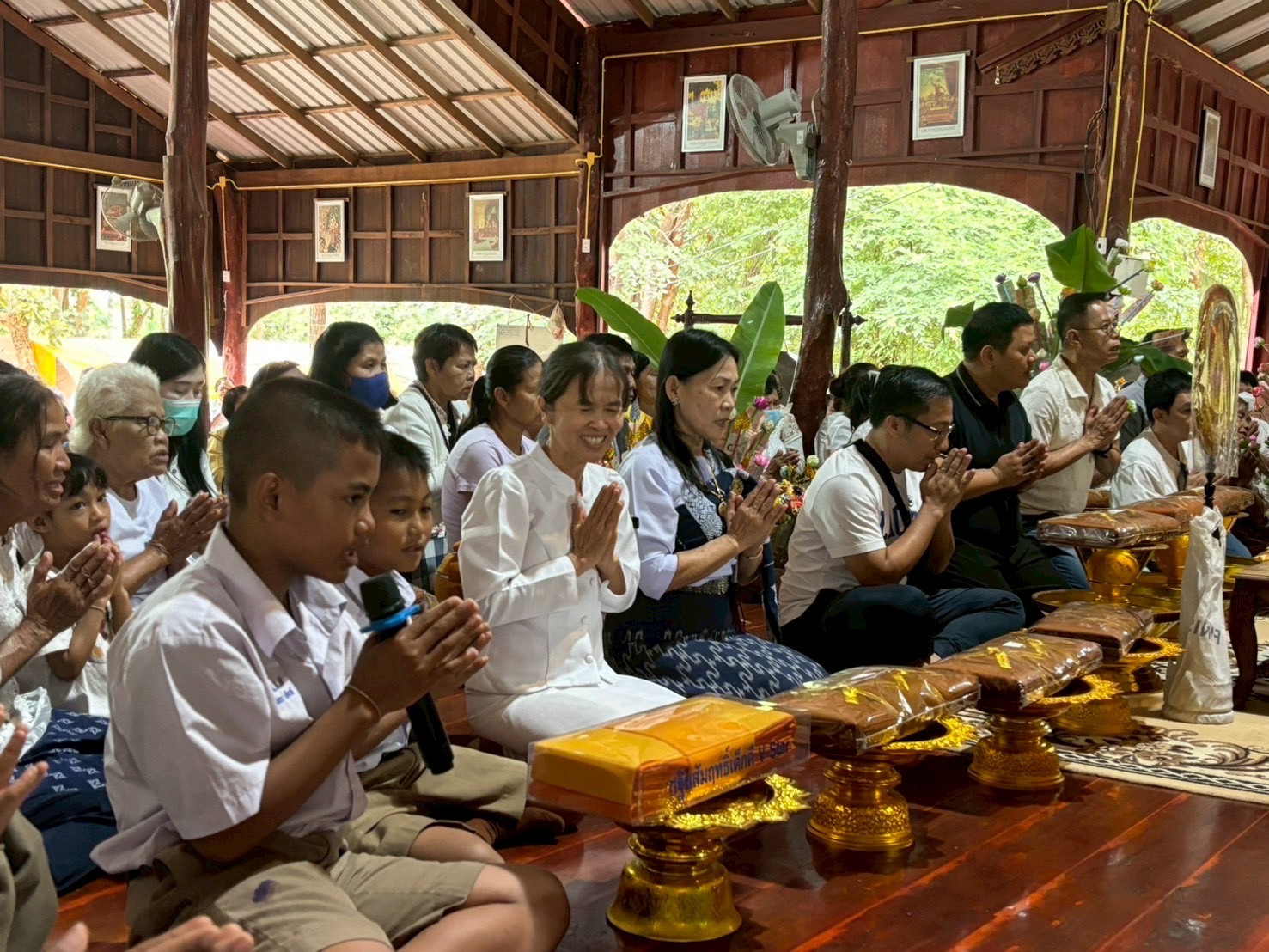 ภาพกล่าวคำถวายกฐินวัดป่าดอนแดง