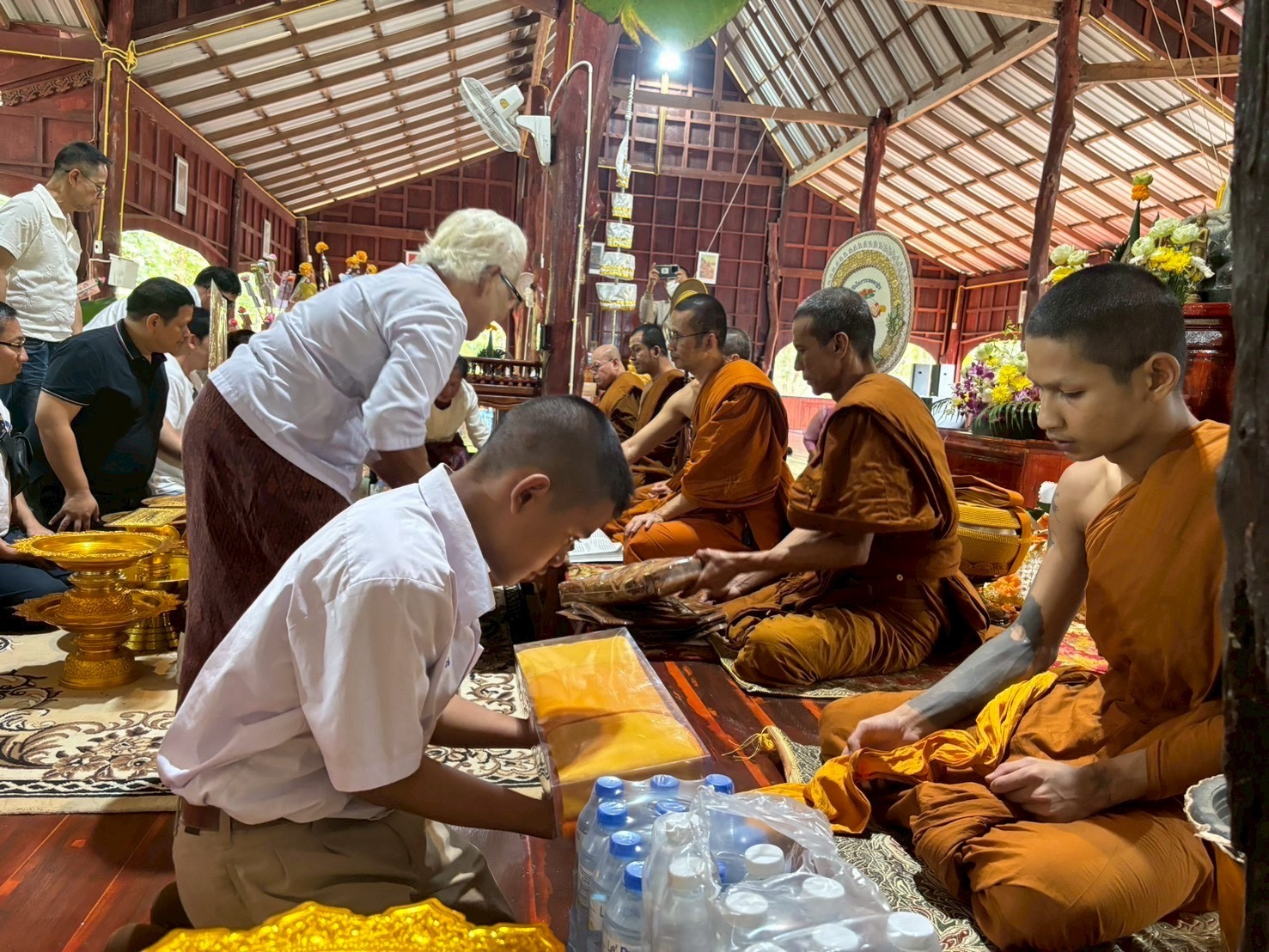 ภาพร่วมพิธีกรรมวัดป่าดอนแดง