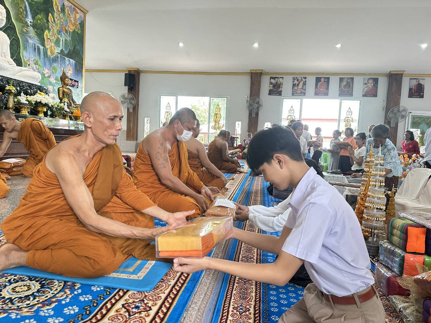 ภาพร่วมพิธีกรรมวัดแสนสวัสดิ์ทัศนาราม