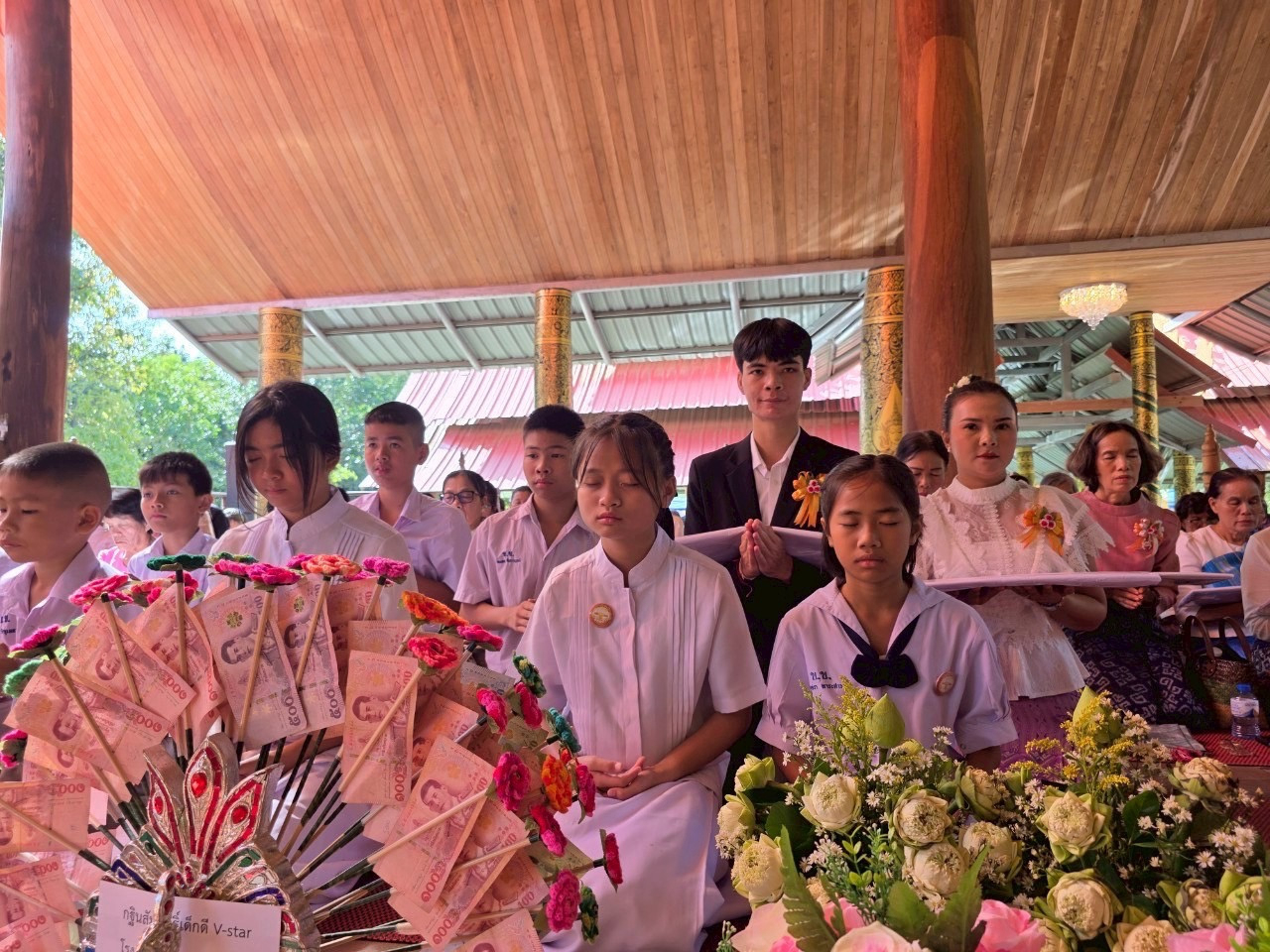 ภาพร่วมพิธีกรรมสำนักสงฆ์วัดป่าโคกกลาง สาขาหนองป่าพงที่ 21