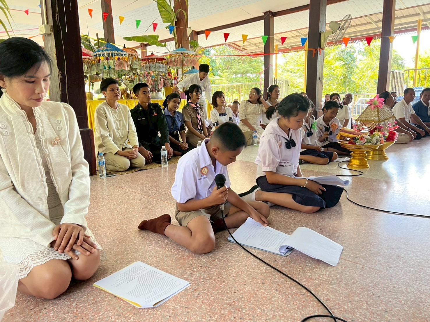 ภาพร่วมพิธีกรรมวัดศรีดงบาก