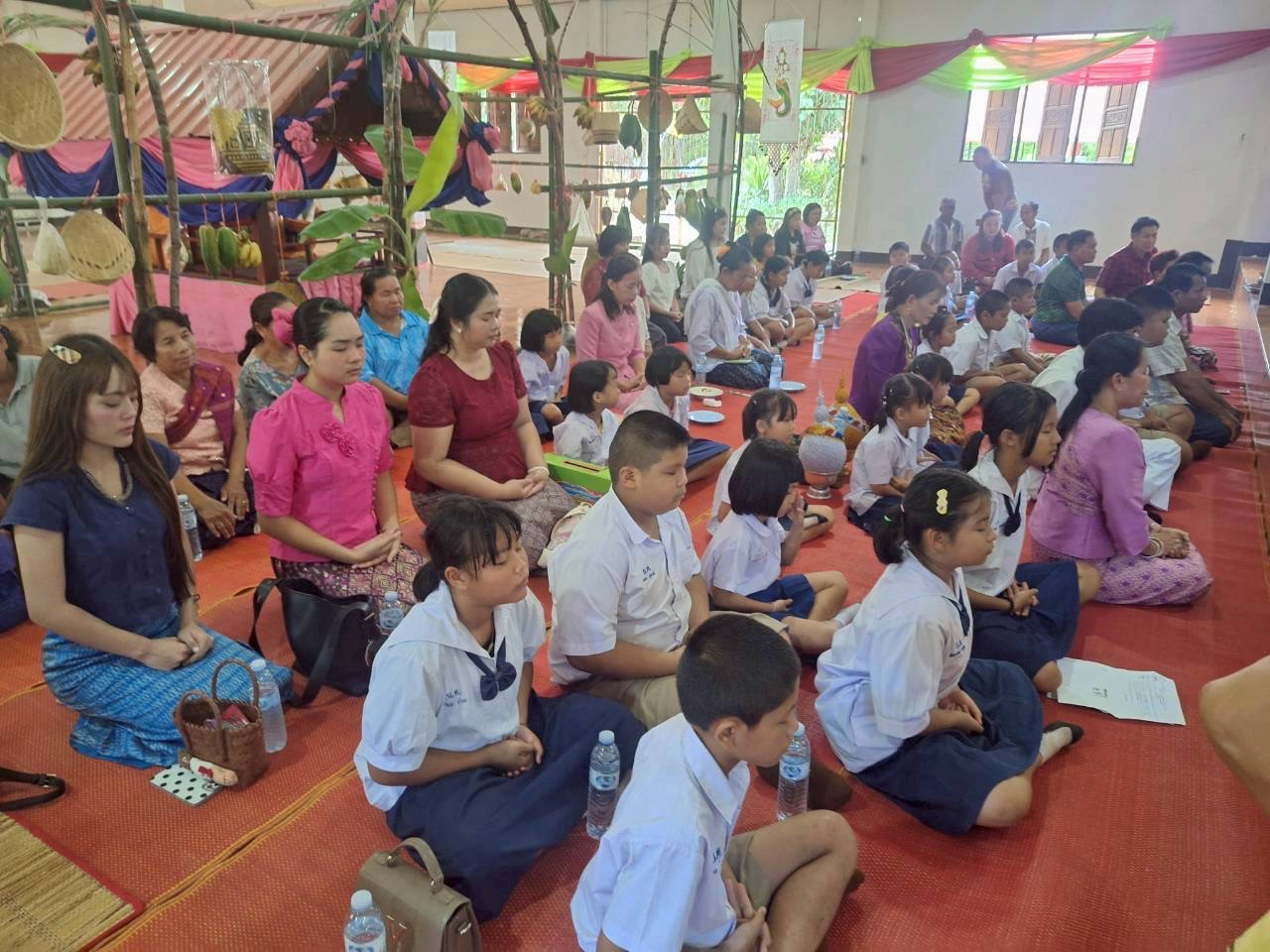 ภาพร่วมพิธีกรรมวัดโพธิ์นิมิตร