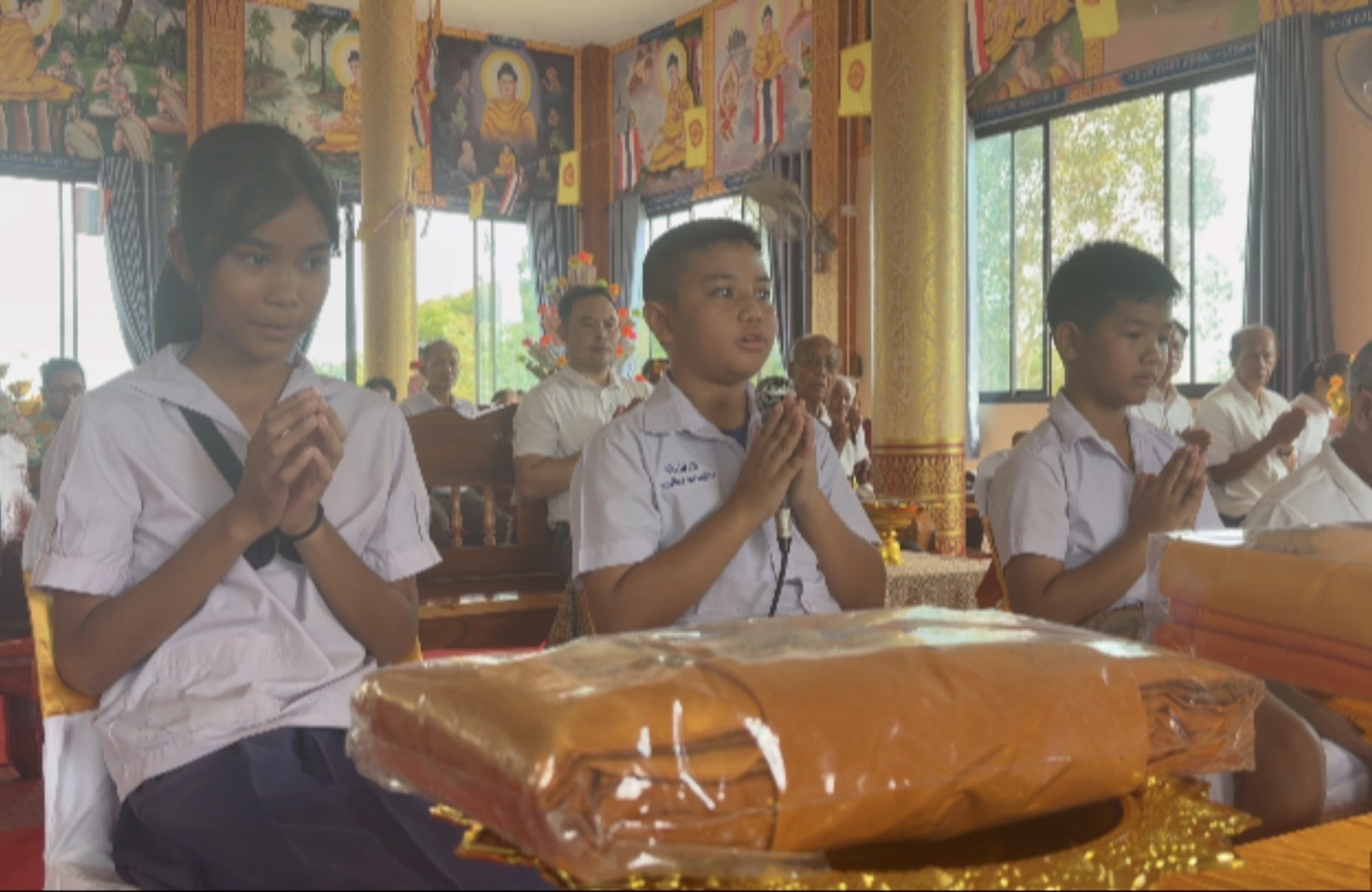 ภาพกล่าวคำถวายกฐินวัดศรีบัวบาน