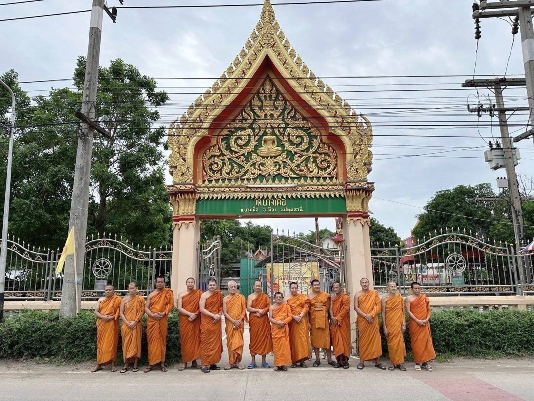 วัดบางเดื่อ