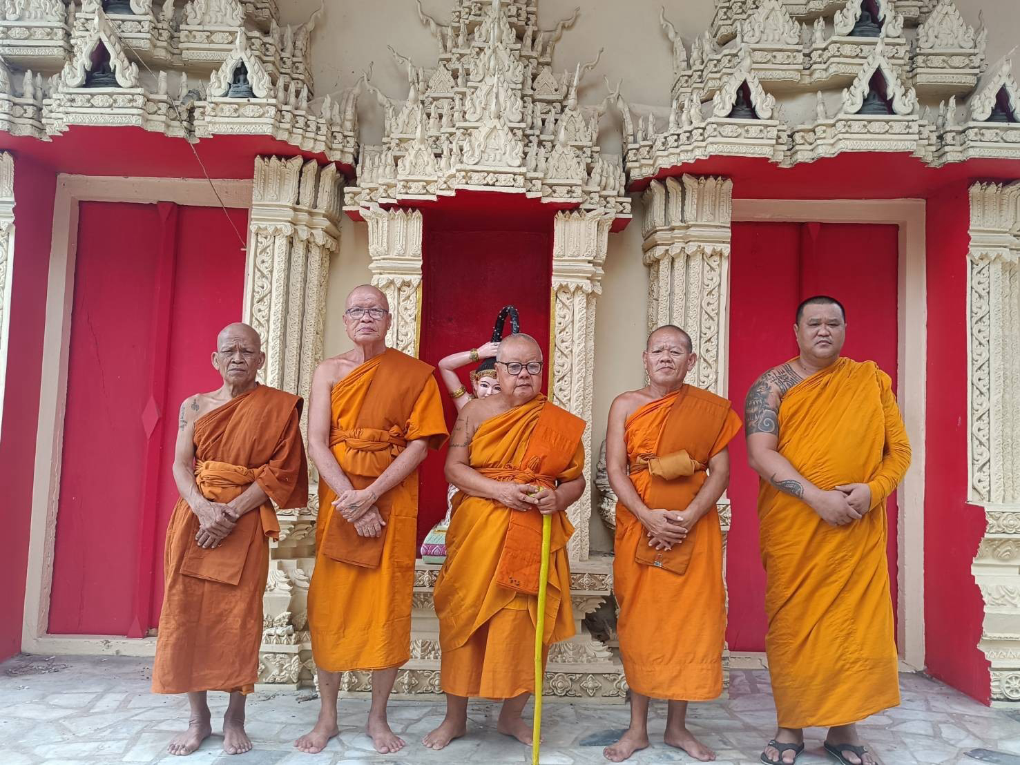 วัดเนินยาว