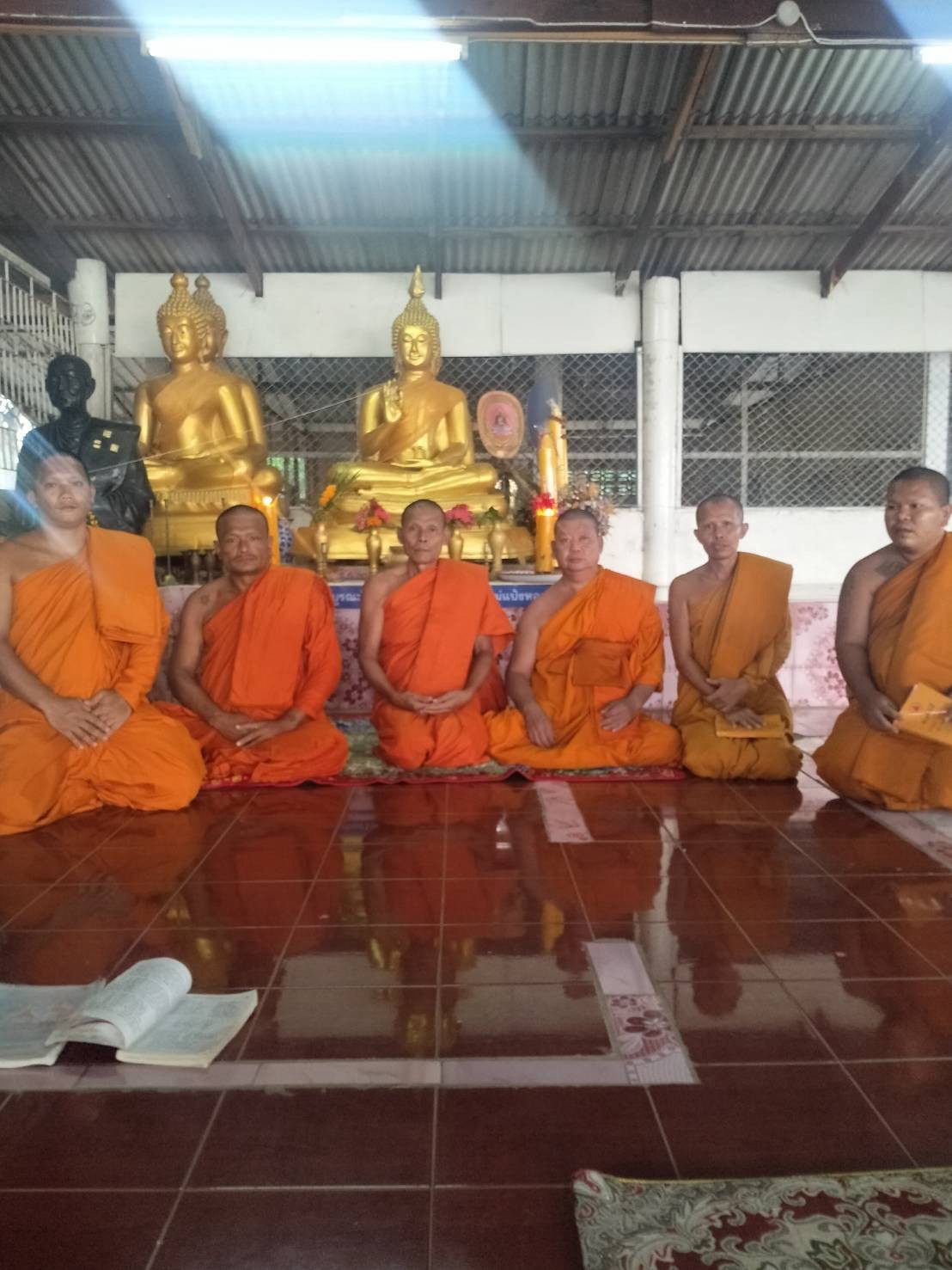 วัดมงกุฏแก้ว