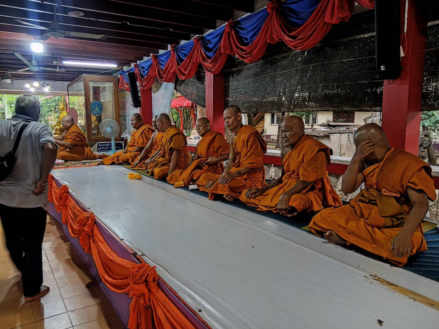 วัดหนองบัวทอง